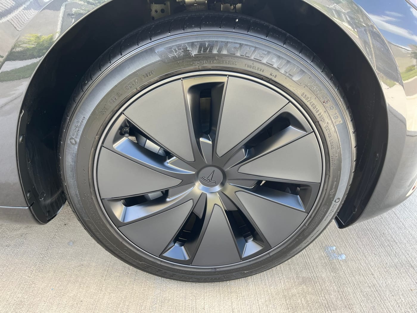 Interior & exterior detailing in Riverview, FL by AMP'D Auto Detailing